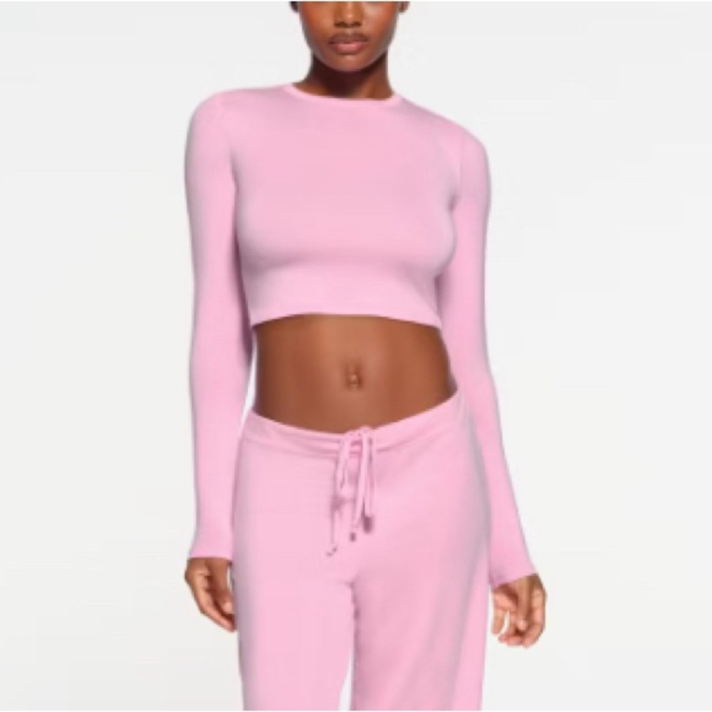 Skims Long Sleeve Crop Top